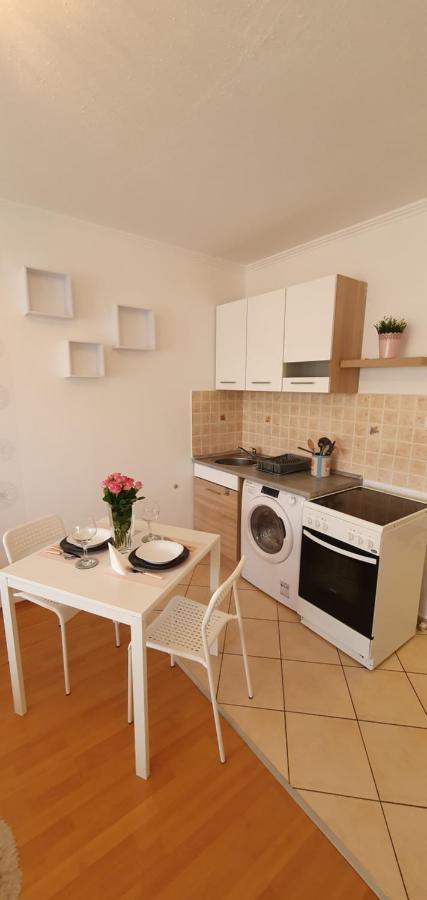 Ferienwohnung Rellapartman Siófok Exterior foto